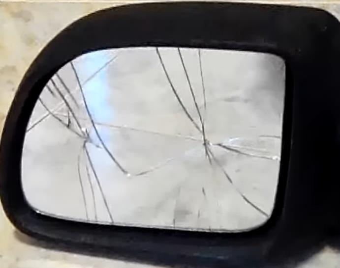 Repara tu espejo retrovisor